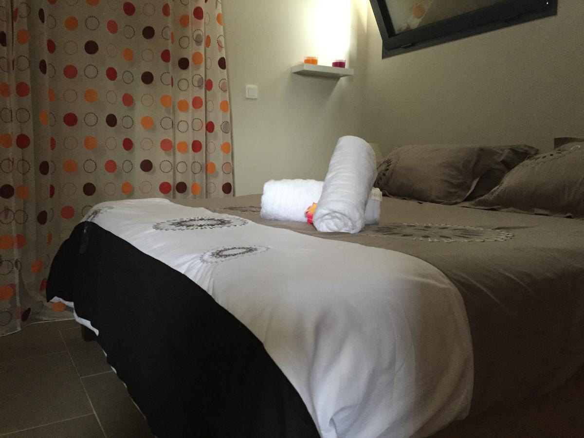 Le Lambablanc Bed & Breakfast Bras-Panon Екстериор снимка